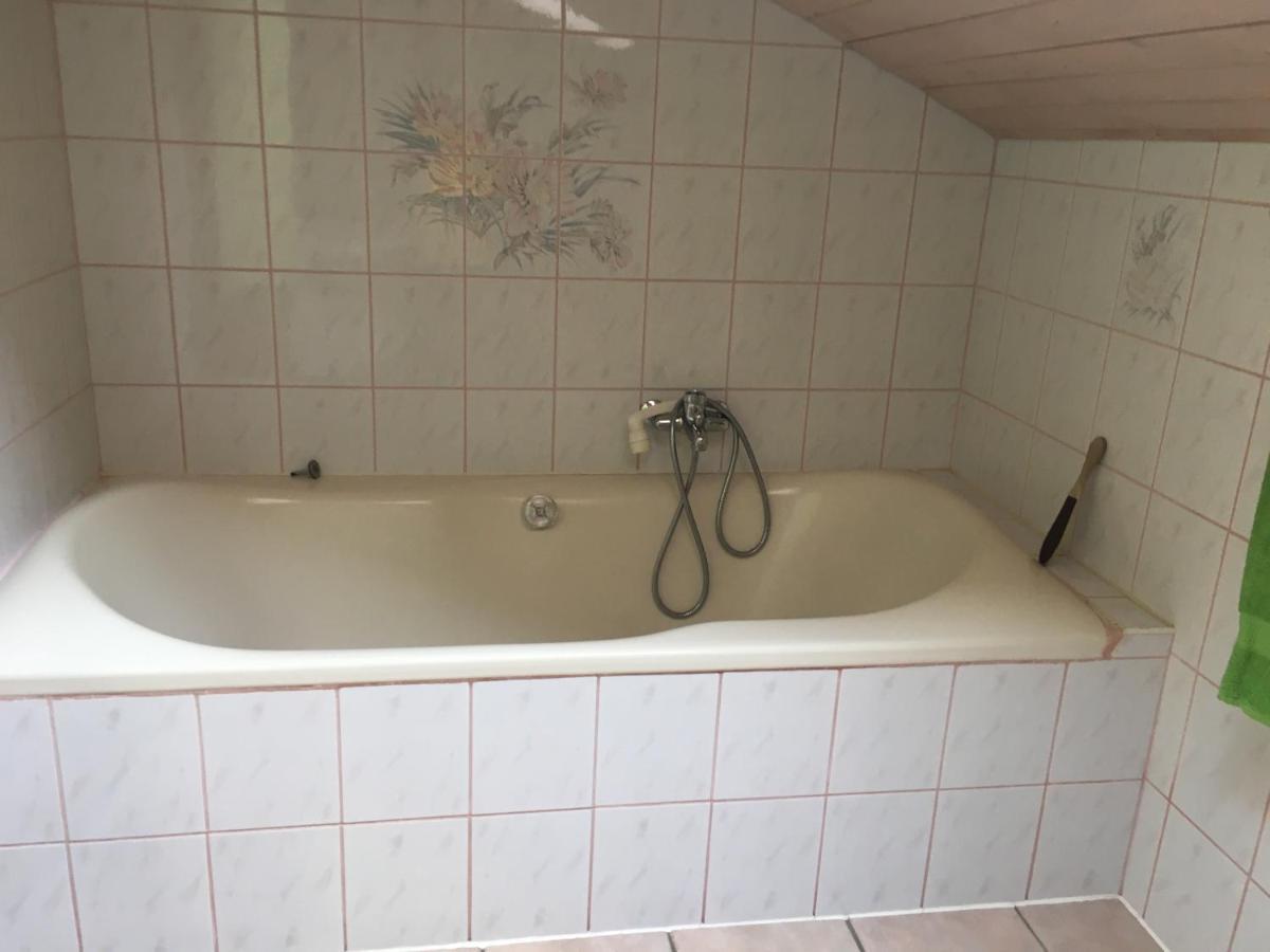 Chambres D'Hotes Les Genevez Ngoại thất bức ảnh